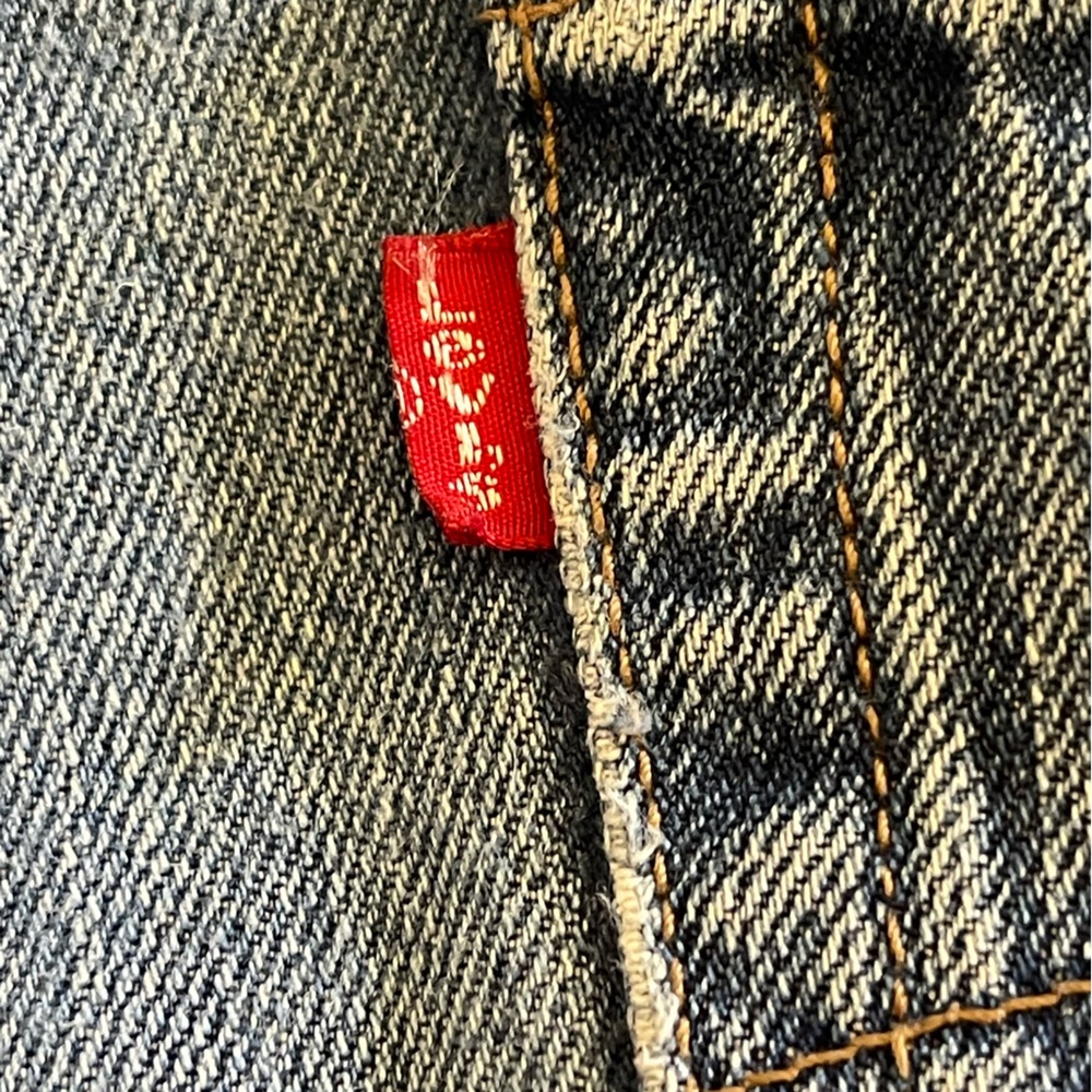 Levi’s 501 cutoff shorts 28 - Picture 7 of 7